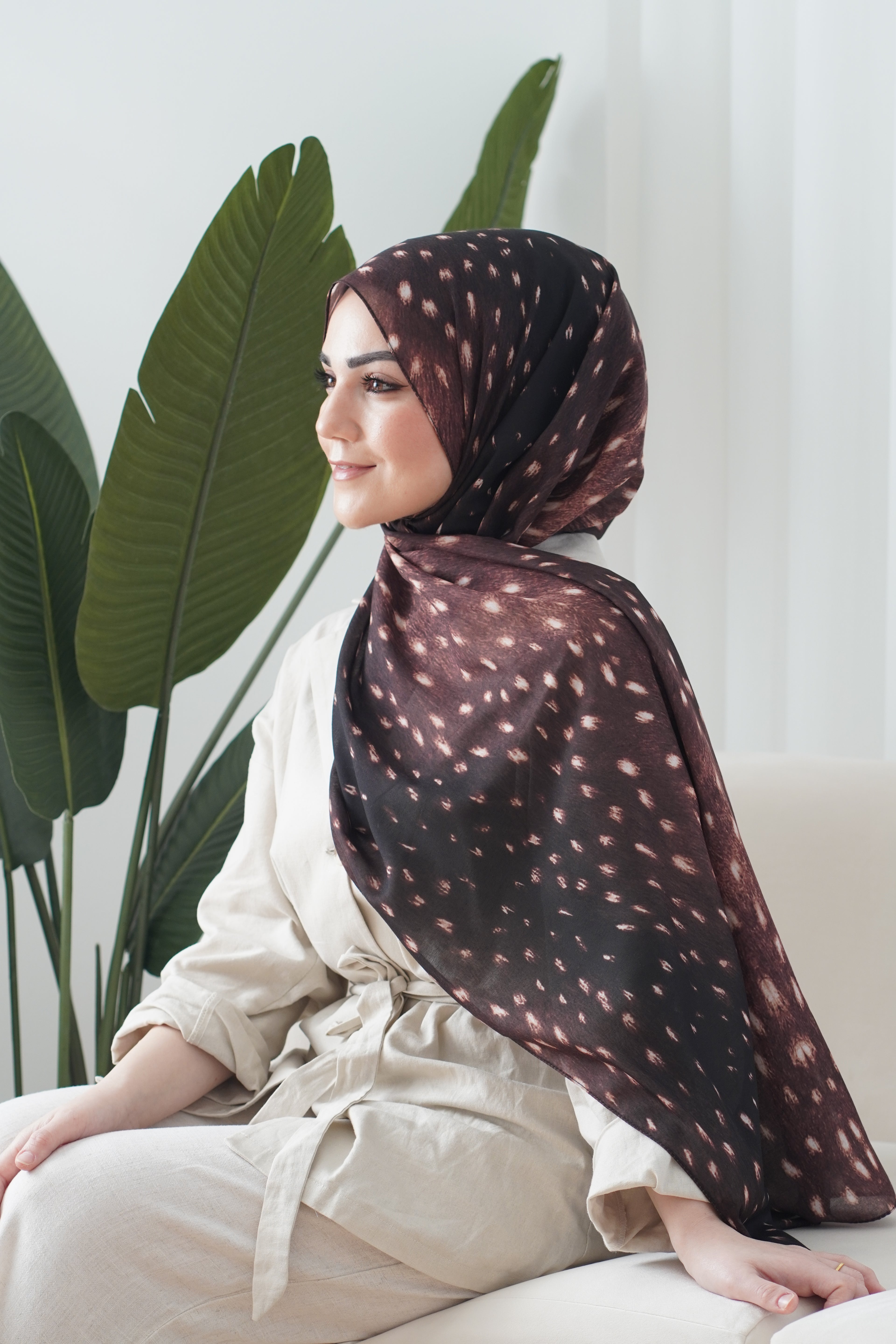 Bambi dark Brown – Neva Seide